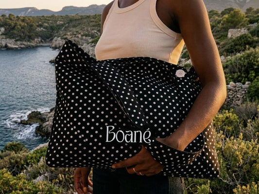 What's in My Beach Bag ?
